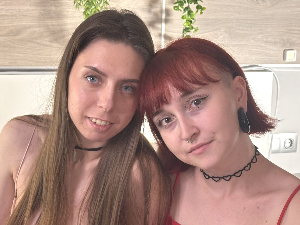 VerleneAndOlimpa nude cam model profile photo