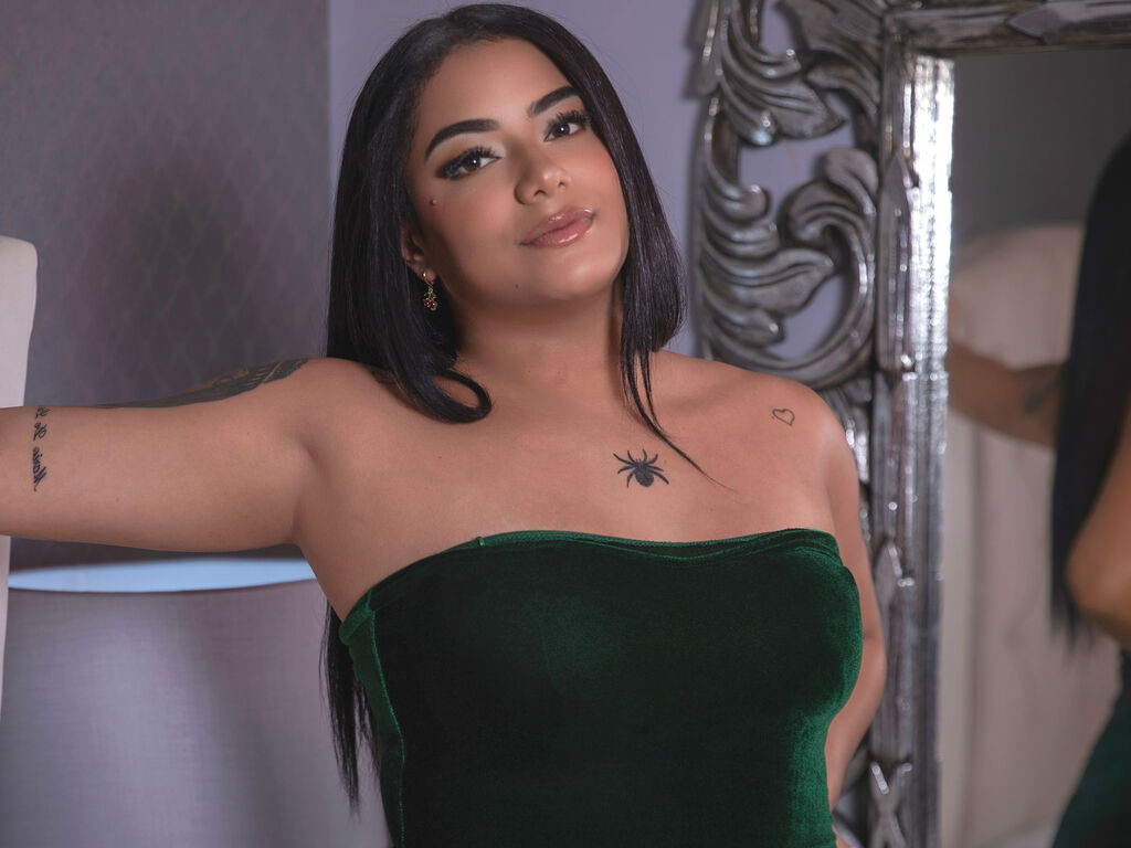 VeroBahamon naked cam model gallery photo