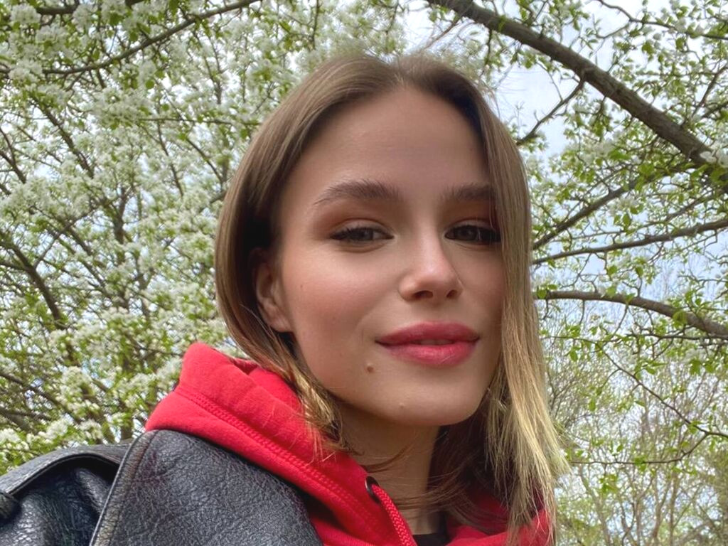 VeronaBrucker nude cam model profile photo