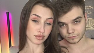 VikkiGeorge 20 couple strip cam model profile
