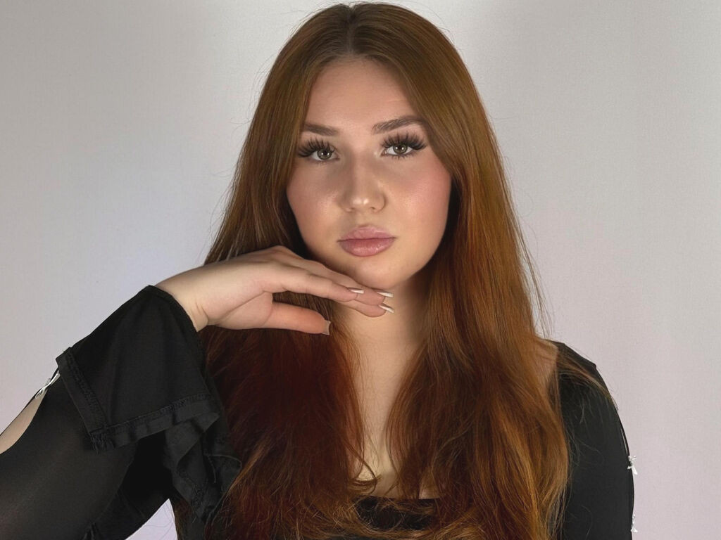VinaBerry naked cam model gallery photo