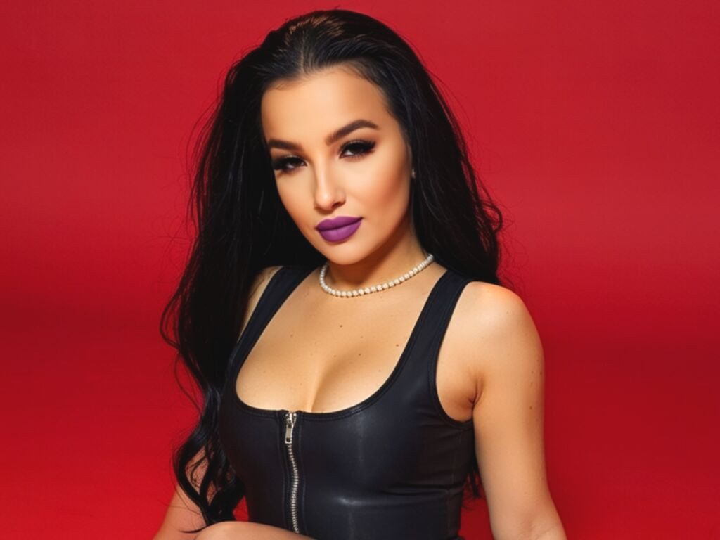 VivianReeve nude cam model profile photo