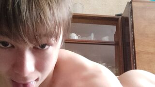 VladOscar 24 male erotic cam model profile