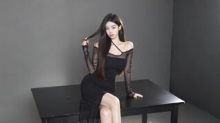 WinniSalena 30 female strip related cam model profile
