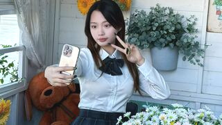 Winniea 25 female hot cam model profile