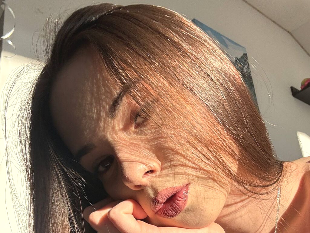 XeniaAlameida naked cam model gallery photo