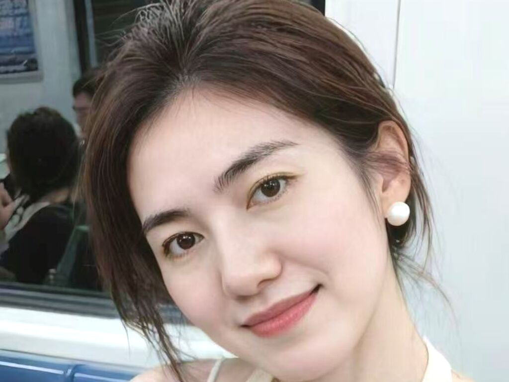 YueXiaomei nude cam model profile photo