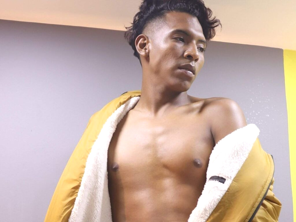 ZachWonder nude cam model profile photo