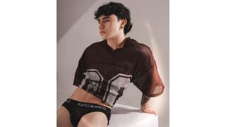 ZackBelmond 18 male nude cam model profile