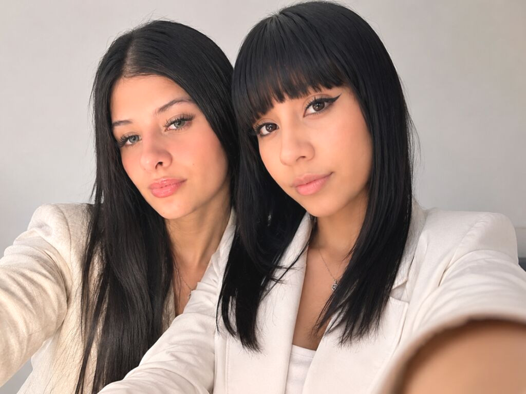 ZafiraAndJade naked cam model gallery photo