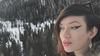 ZantTailor 27 transgender nude cam model profile