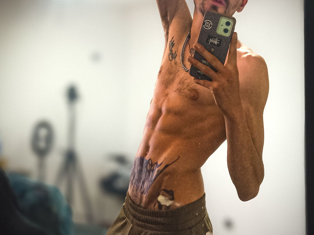 ZaynPresley nude cam model profile photo