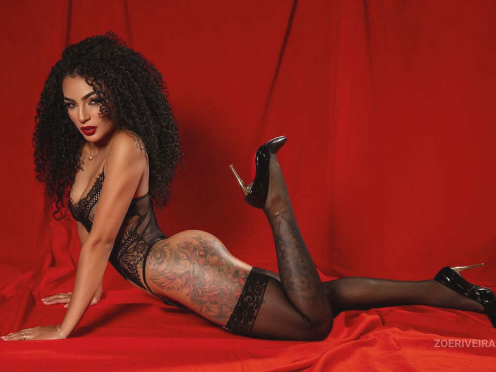 ZoeRiveira nude cam model profile photo